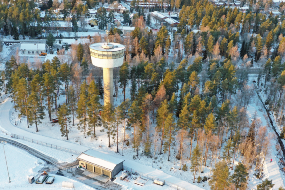 talvinen ilmakuva vanhan vesitornin alueelta