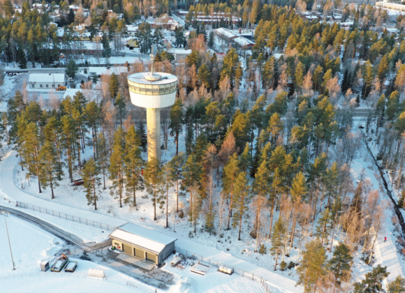 talvinen ilmakuva vanhan vesitornin alueelta