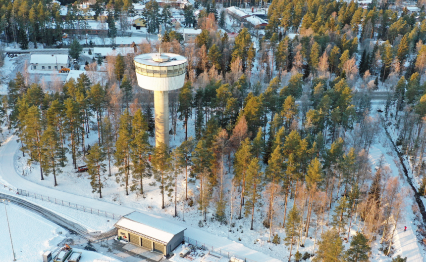 talvinen ilmakuva vanhan vesitornin alueelta