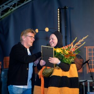 Vuoden Hörhiäinen juontajan haastattelussa.