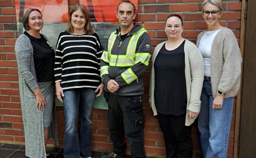 tasopalkkajärjestelmään liittyvä työryhmä kaupungintalolla