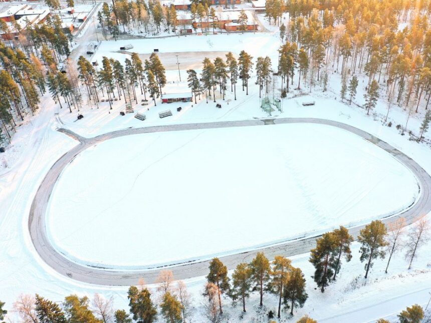 ulkojaa_harjoituskentta_kuva_Martti_Tikka Ilmakuva harjoituskenttien ulkojäistä
