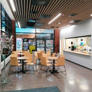 liikuntakeskuksen_kahvio kahvion asiakastilat