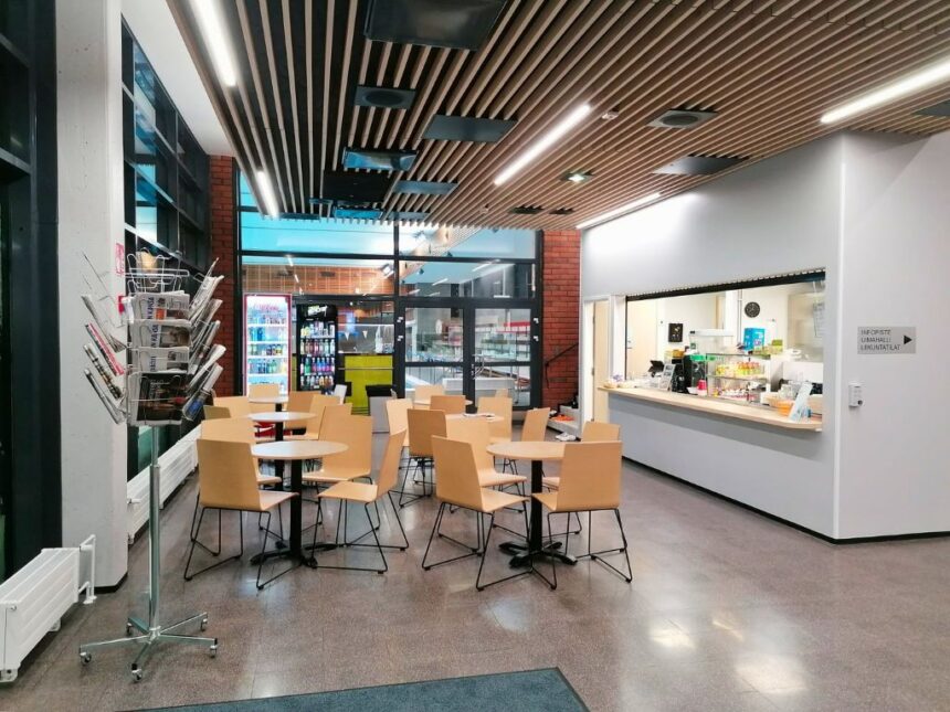 liikuntakeskuksen_kahvio kahvion asiakastilat